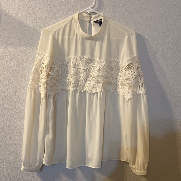 Express sheer lace detail blouse size small - Picture 1 of 7